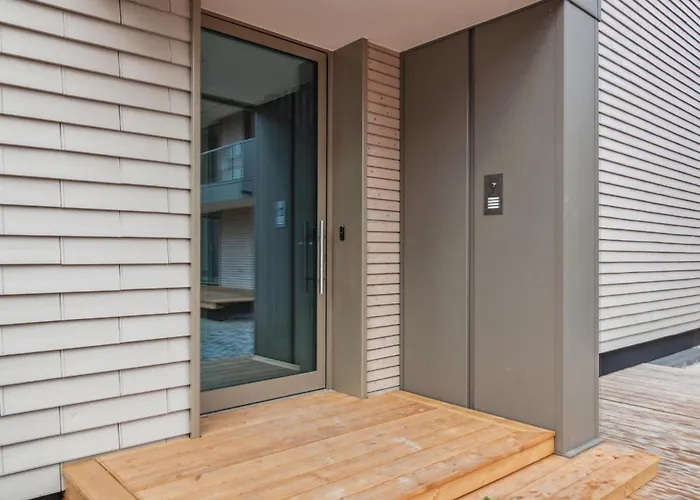 2 Bedroom Lovely In Appartement *